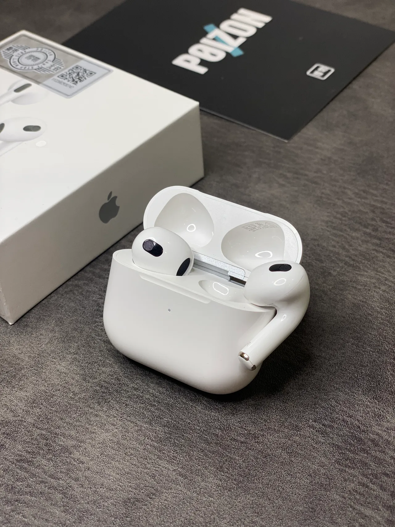 Apple AirPods তৃতীয় প্রজন্ম সাদা TWS ইয়ারবাড 8