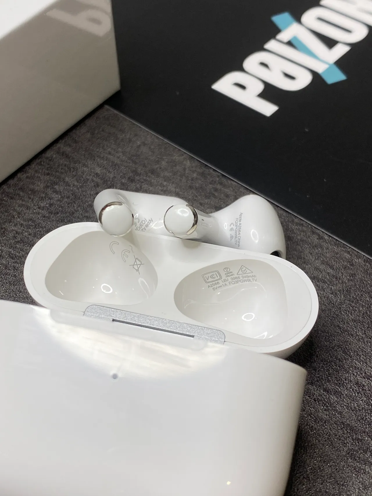 Apple AirPods তৃতীয় প্রজন্ম সাদা TWS ইয়ারবাড 12