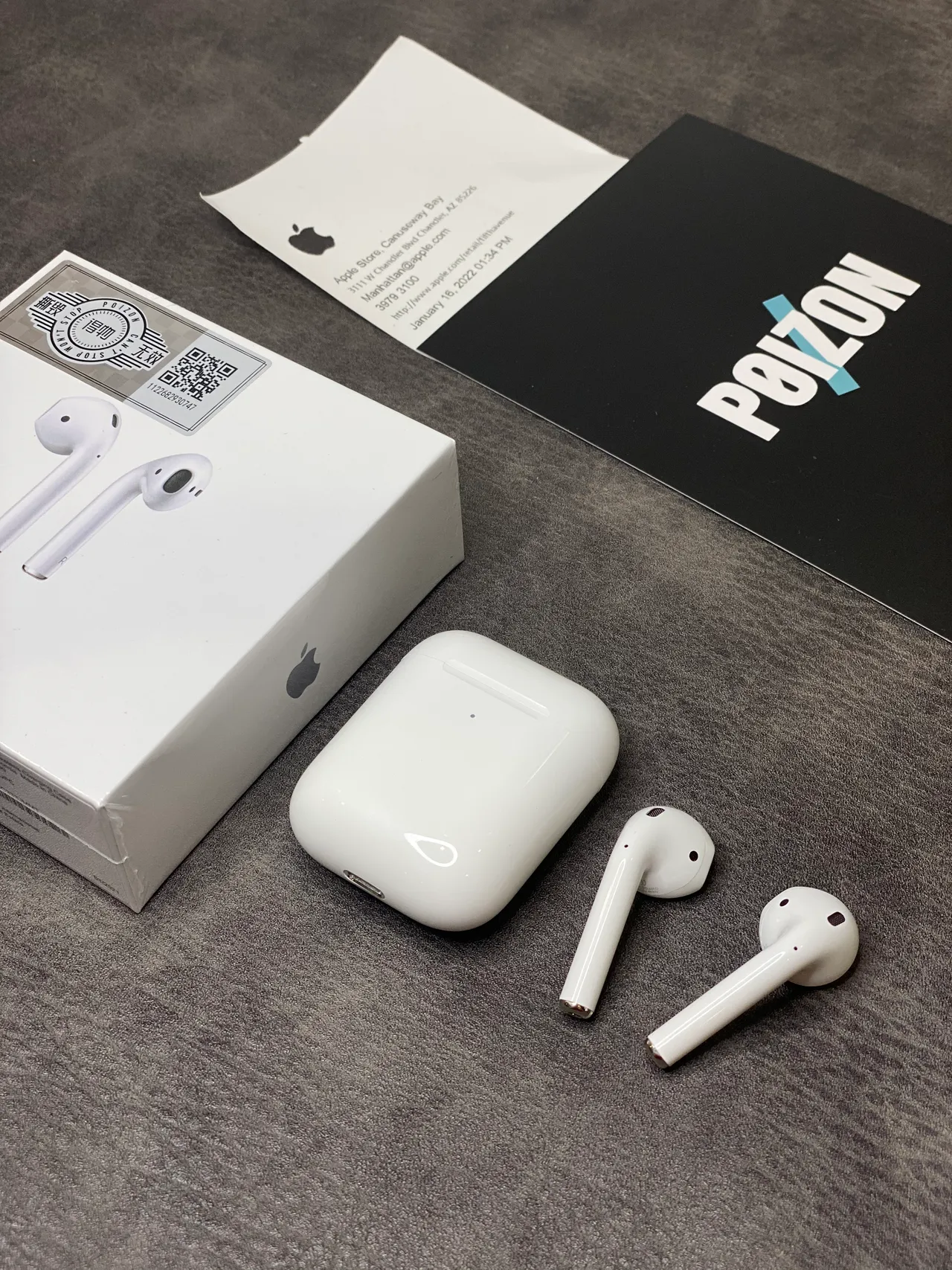 Apple AirPods White Stem-Style Open-Fit TWS Earbuds 9