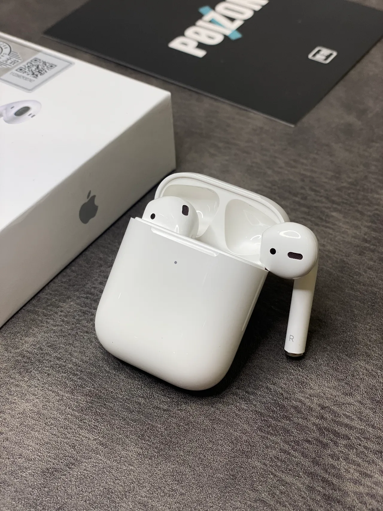 Apple AirPods White Stem-Style Open-Fit TWS Earbuds 12