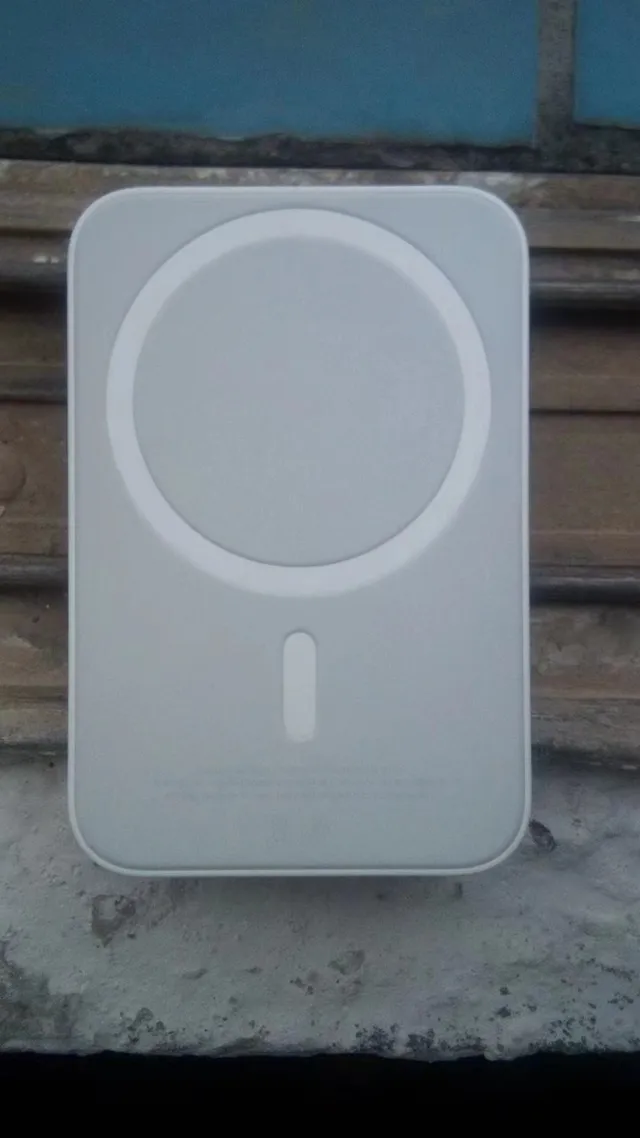 Apple Blue White Magnetic Attachment Rectangular Slim Profile Power Bank 6