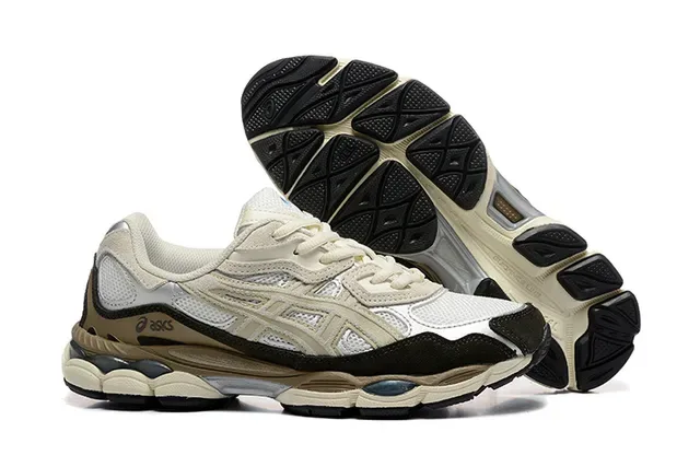ASICS বেইজ কালো লেয়ার্ড সিন্থেটিক ওভারলে মেশ আপার রানিং জুতা 5