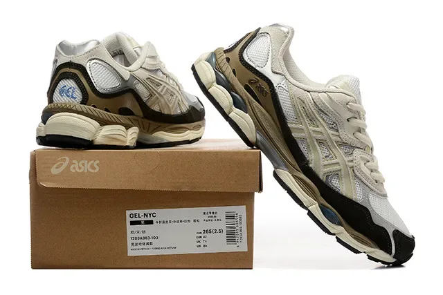 ASICS বেইজ কালো লেয়ার্ড সিন্থেটিক ওভারলে মেশ আপার রানিং জুতা 6