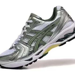 ASICS 银绿金属面层橄榄虎纹跑鞋