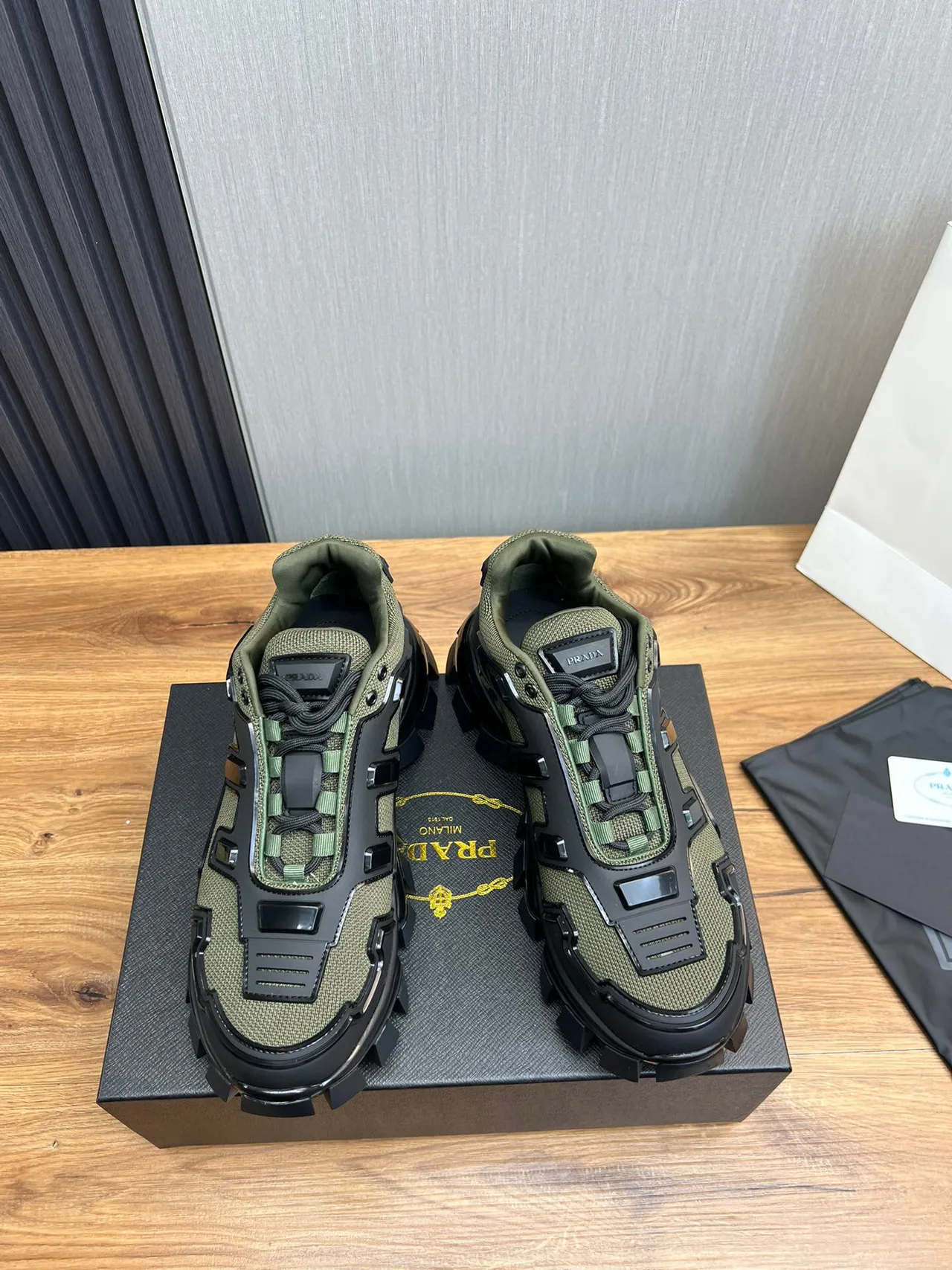 Balenciaga Army Green Black Sole Block-Tread Outsole Chunky Sneakers 2
