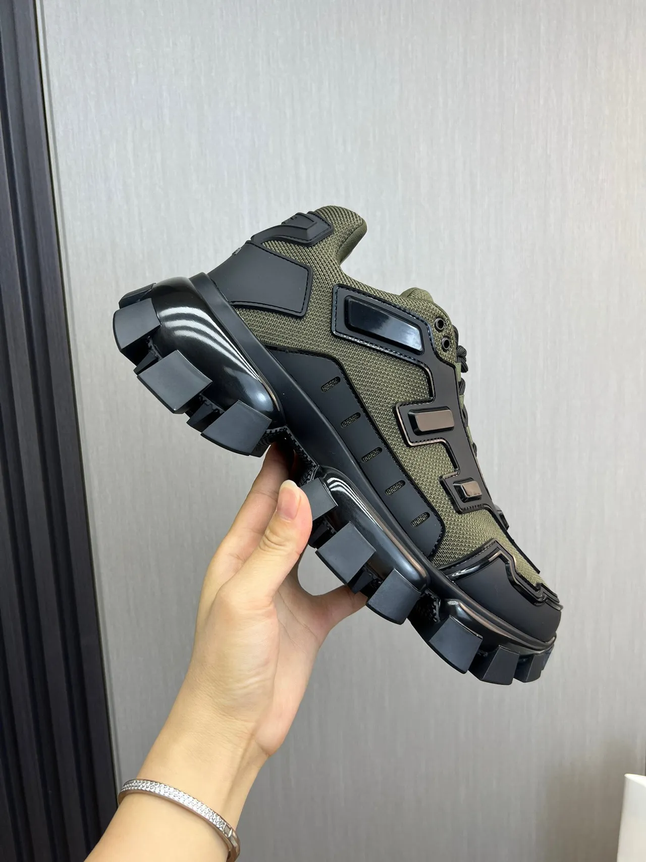 Balenciaga Army Green Black Sole Block-Tread Outsole Chunky Sneakers 8