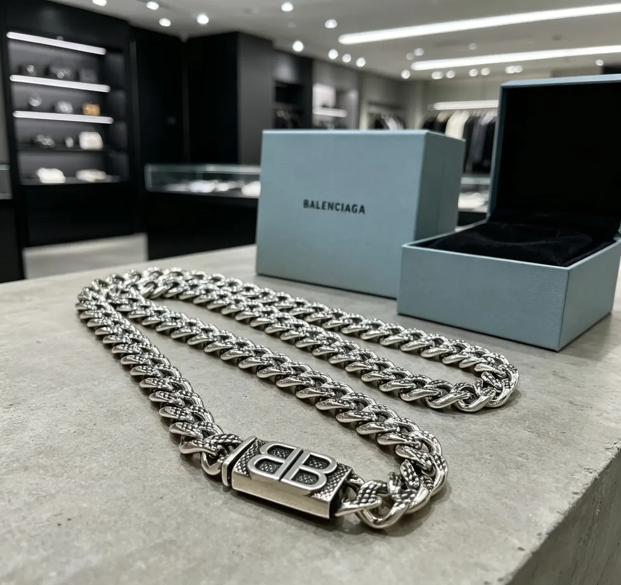 Balenciaga BB Chain Silver-Toned Textured Curb-Link Necklace 8