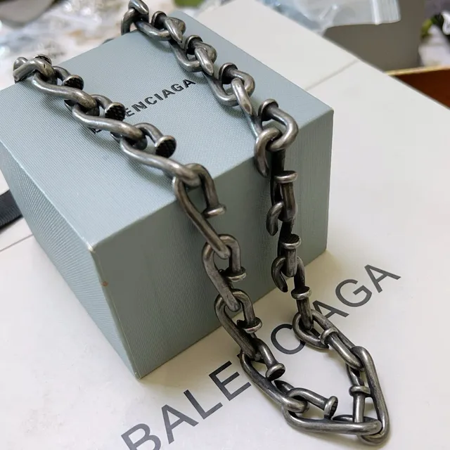 Balenciaga চেইন নেকলেস গানমেটাল ইন্ডাস্ট্রিয়াল লিঙ্ক নেকলেস 3
