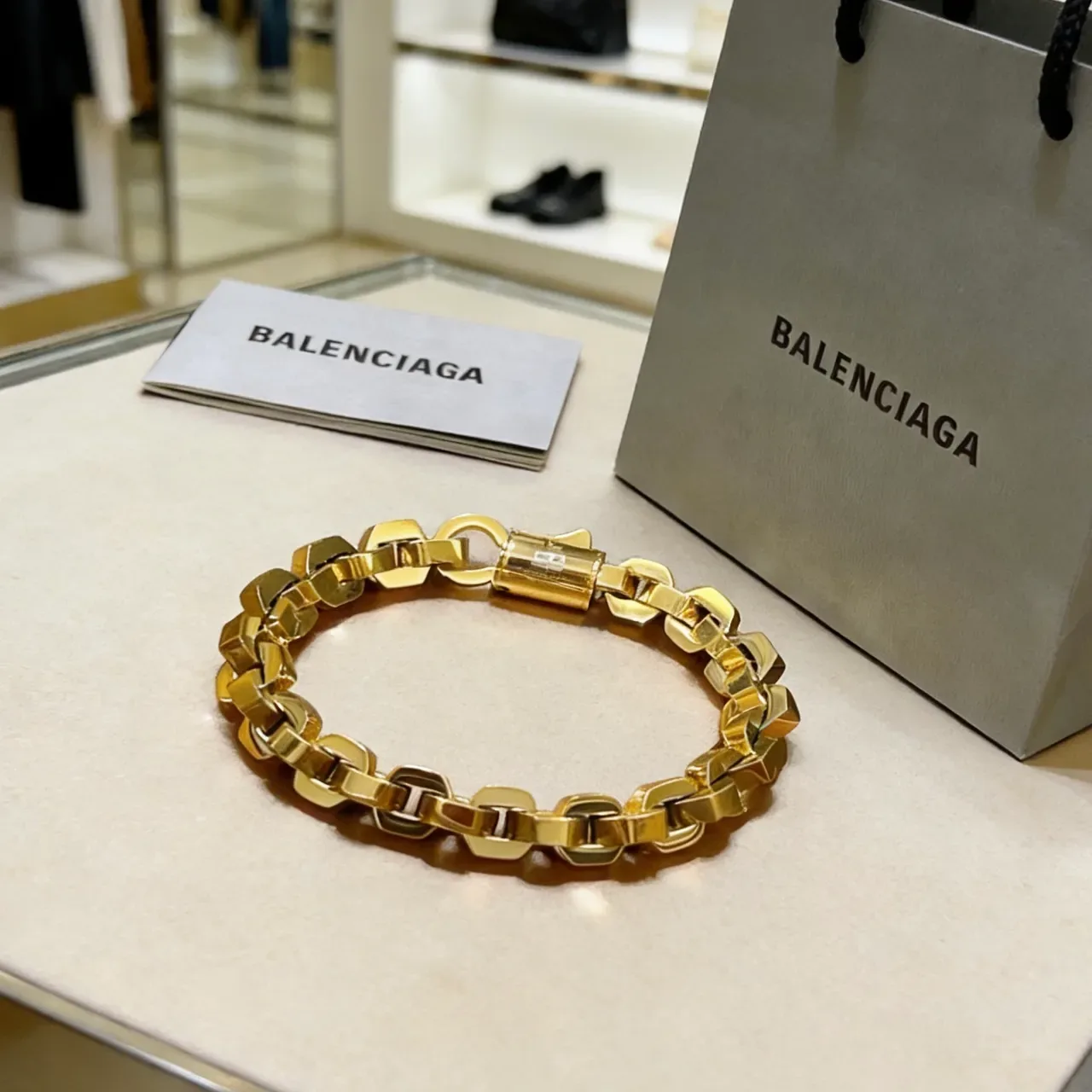 Balenciaga Pulseira Corrente Curb Dourada 2