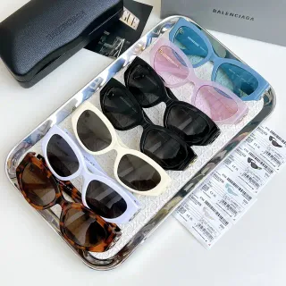 Balenciaga ساعة الرمل كات آي أسيتيت نظارات شمسية