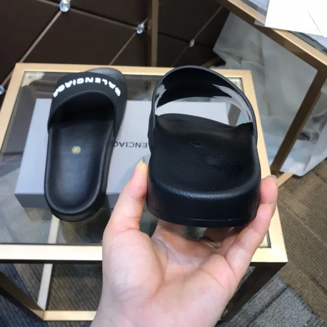 Balenciaga Logo Slide chanclas negras 5