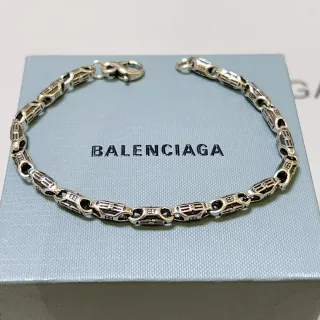 Balenciaga Pulseira de Corrente com Monograma em Dois Tons Prateada