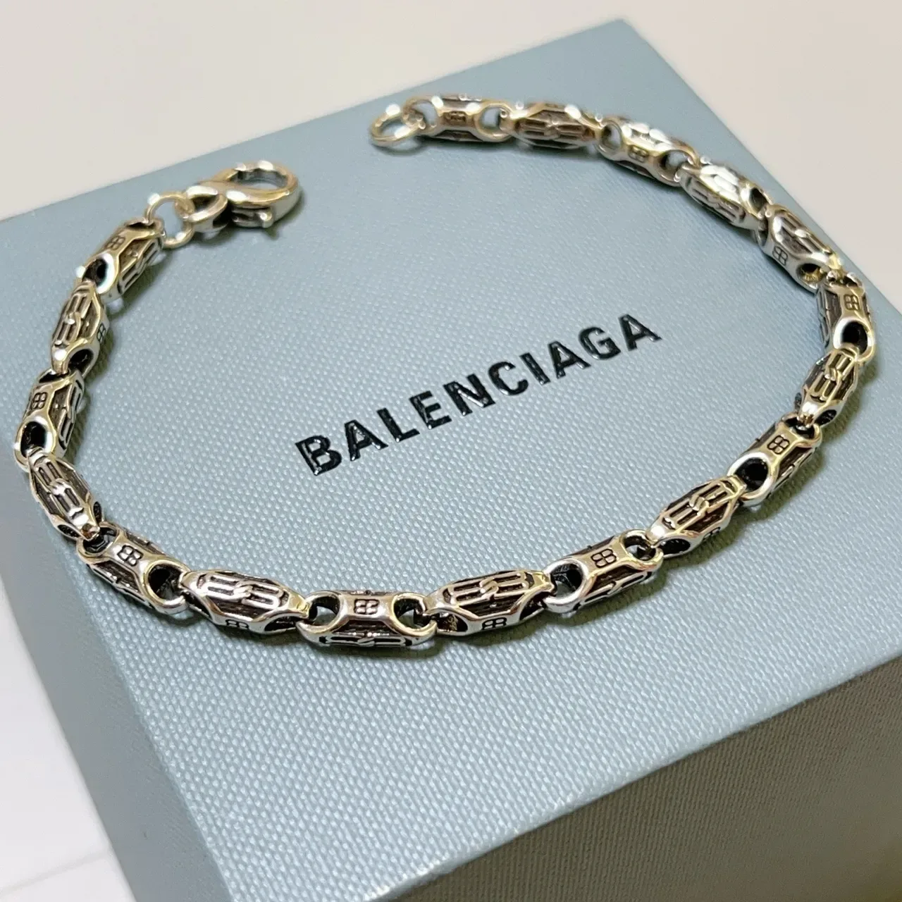 Balenciaga Monogrammed Chain-Link Two-Tone Silver Bracelet 3
