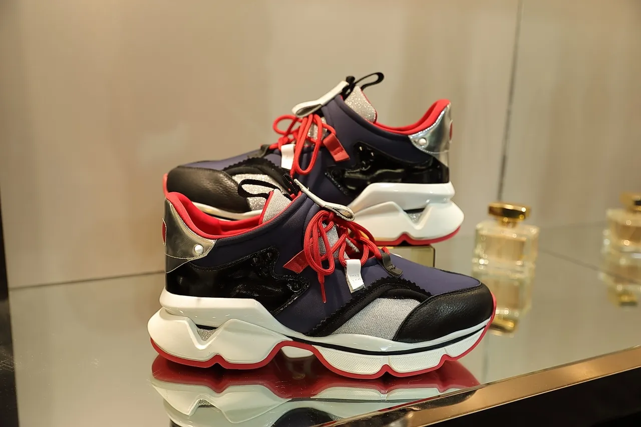 Balenciaga Navy Red Sculpted Sole Multi-Material Upper Chunky Sneakers 4