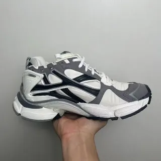 Balenciaga Runner सफेद ग्रे काला डीकंस्ट्रक्टेड चंकी स्नीकर