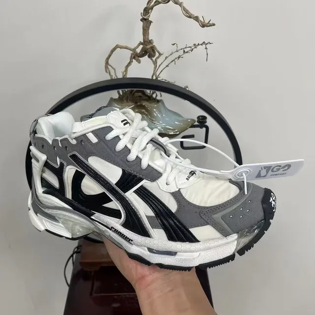 Balenciaga Runner सफेद ग्रे काला डीकंस्ट्रक्टेड चंकी स्नीकर 8