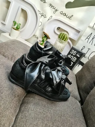 Balenciaga Speed Trainer 黑色超大蝴蝶结厚底运动鞋 9