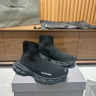 Balenciaga Speed Trainer काला सॉक-फिट चंकी स्नीकर