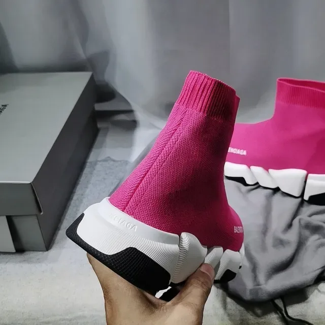 Balenciaga Speed Trainer গোলাপি নিট লাইফস্টাইল স্নিকার 2