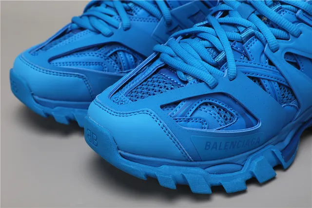 Balenciaga Track sneaker Royal Blue chunky 4