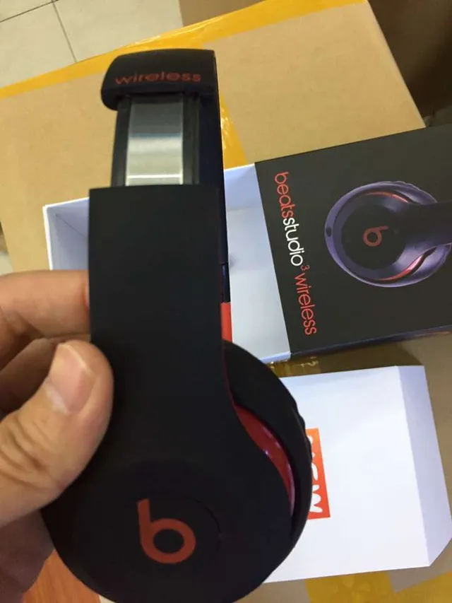 Beats Studio3 Wireless Negros Rojos Acabado Mate Anillo de Acento Over-ear Auriculares 5