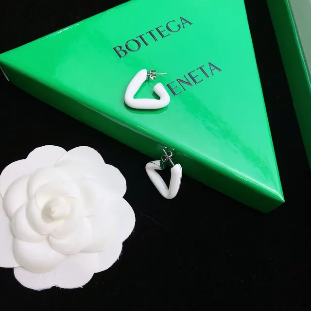 Bottega Veneta Asymmetrical C-Shaped Matte White Earrings 5