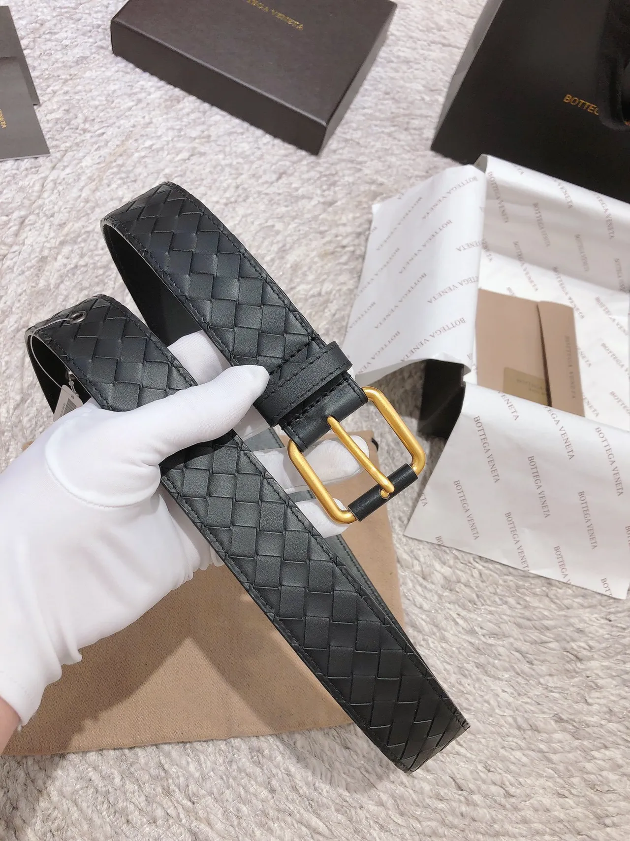 Bottega Veneta 黑金 Intrecciato 编织 矩形扣头 皮革腰带 2