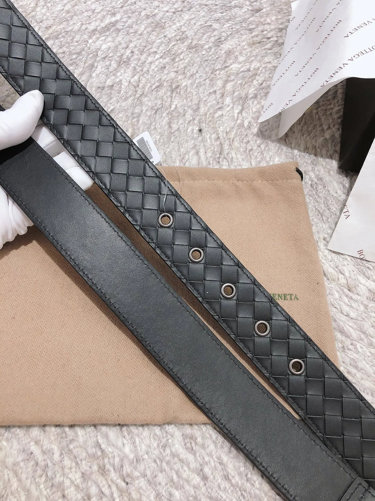 Bottega Veneta 黑金 Intrecciato 编织 矩形扣头 皮革腰带 3