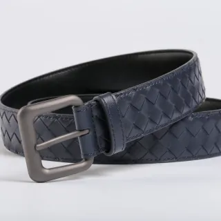 Bottega Veneta Intrecciato नेवी चमड़े का बुना हुआ बेल्ट