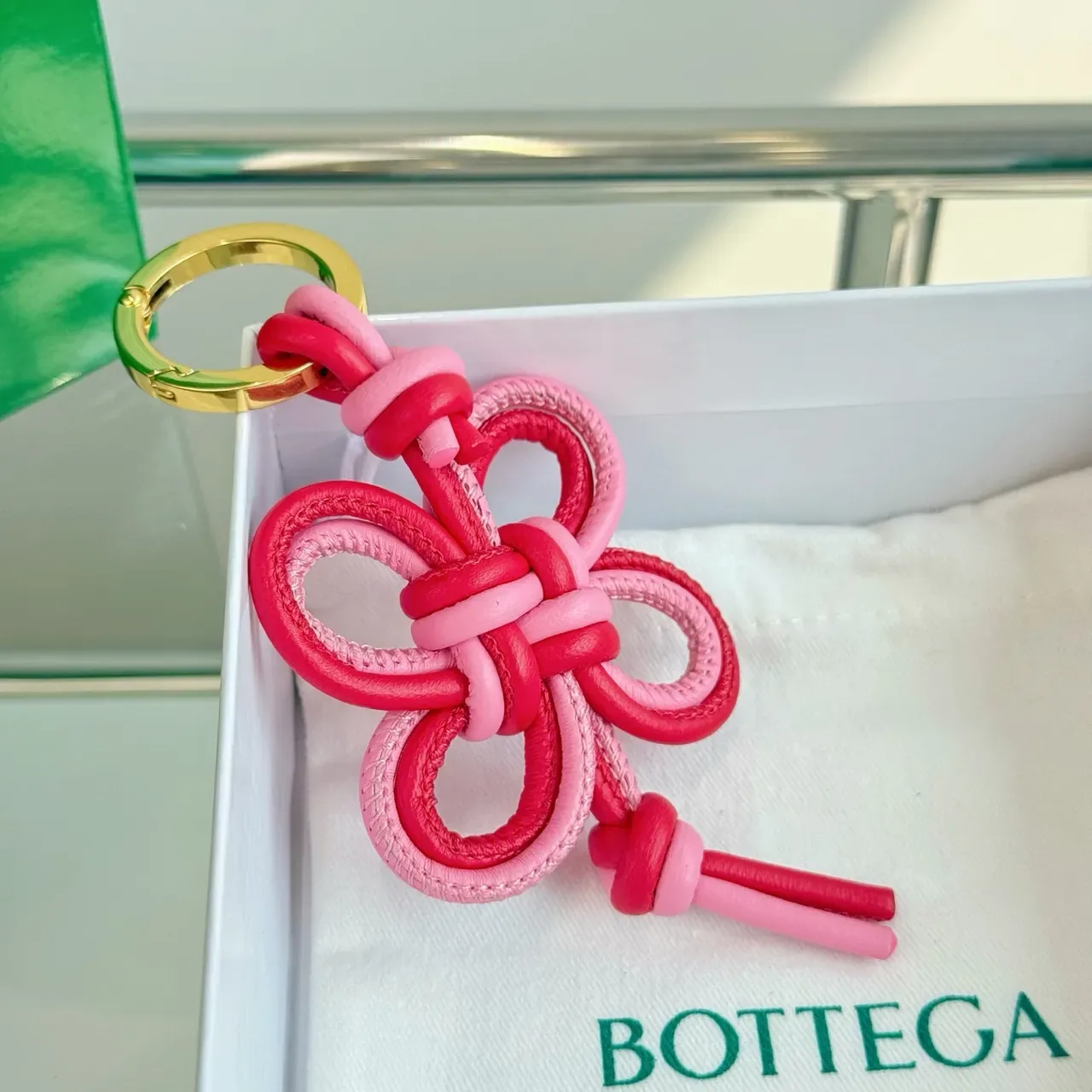 Bottega Veneta Knot 红色粉色 双色调 皮革 手提包 5
