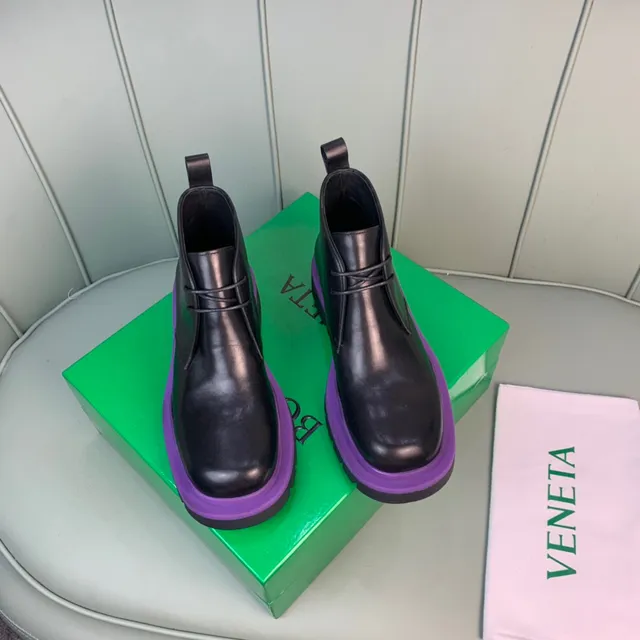 Bottega Veneta Le Cagole কালো এবং বেগুনি এনকেল বুটস 9