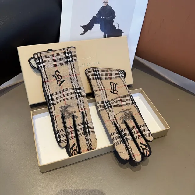 Burberry भूरा काला चेक पैटर्न मॉनोग्राम्ड चमड़े की दस्ताने 6