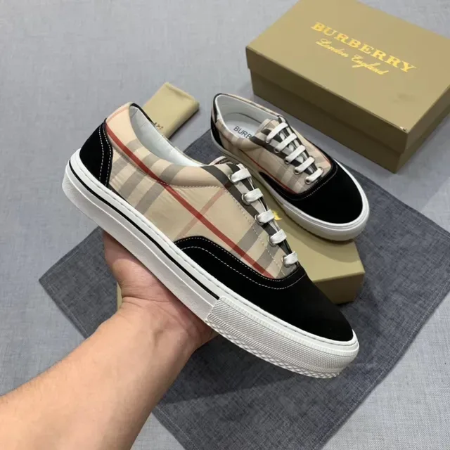 Burberry চেক প্যাটার্ন কালো বেইজ লाइফস্টাইল স্নিকার্স 3