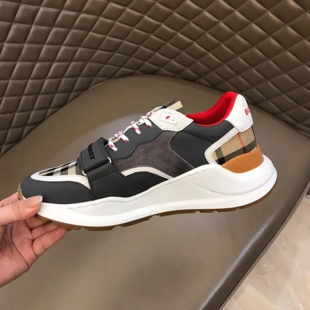 Burberry Knight Black White Sole Check-Pattern Panels Chunky Sneakers 2