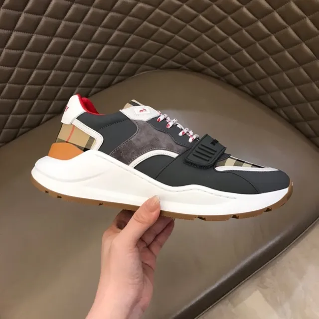 Burberry Knight Black White Sole Check-Pattern Panels Chunky Sneakers 3