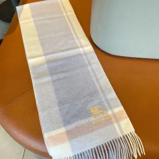 বার্বেরি প্লেইড চেক ক্যাশমিয়ার স্কার্ফ