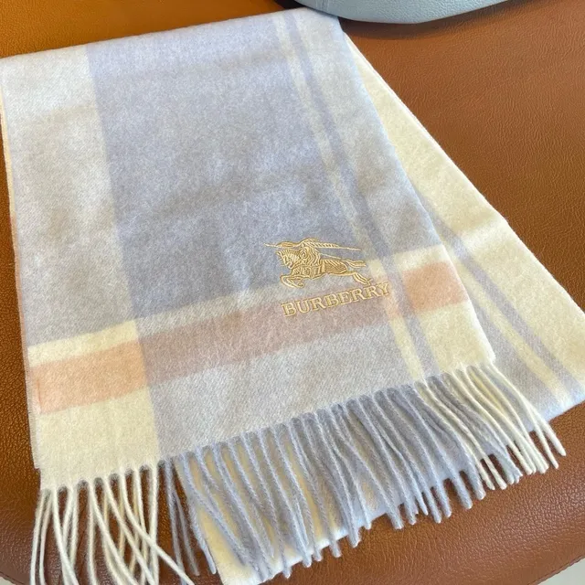 Burberry Paño a Cuadros de Cachemira Bufanda 4