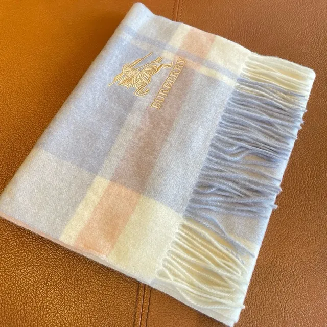 Burberry Paño a Cuadros de Cachemira Bufanda 5