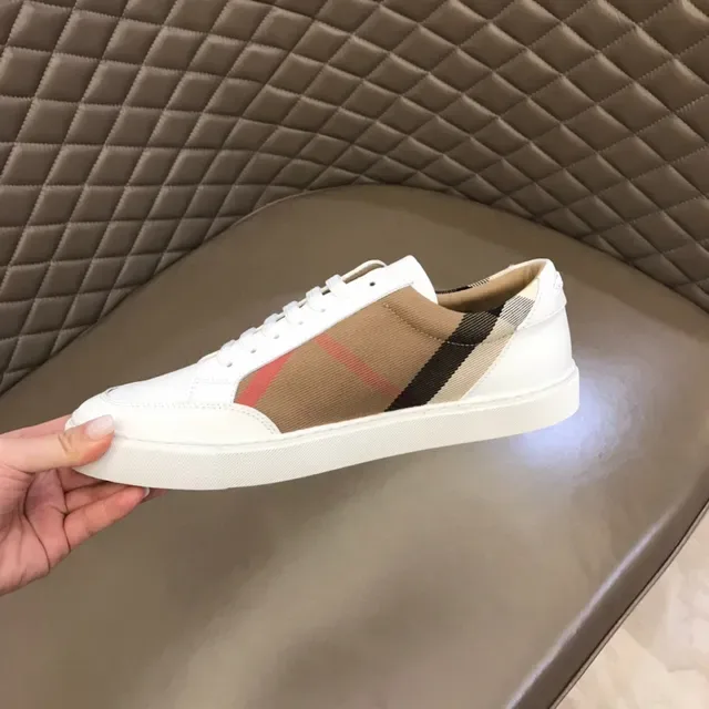 Burberry White Beige Leather House Check Side Panel Lifestyle Sneakers 3