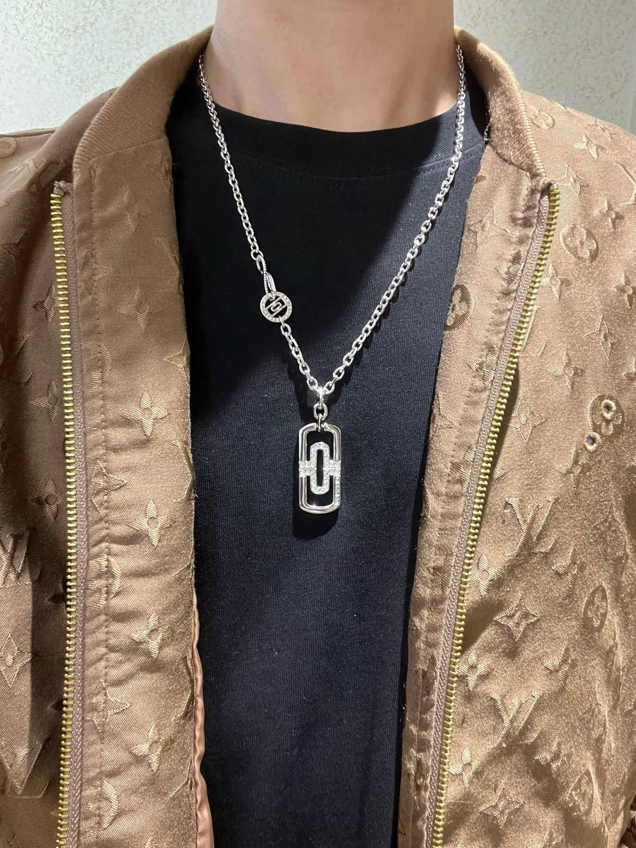 Bvlgari B.zero1 几何 Pavé 银色项链 8