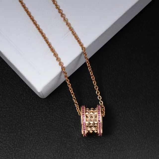 Bvlgari B.zero1 गुलाबी सोने की पवेजेमस्टोन घूर्णन त्रिकोणीय-रिंग माला 5