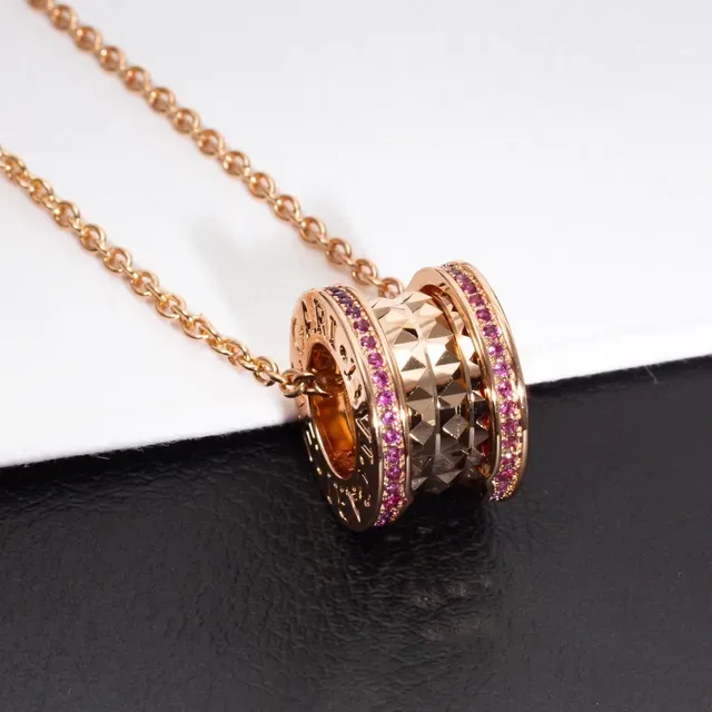 Bvlgari B.zero1 गुलाबी सोने की पवेजेमस्टोन घूर्णन त्रिकोणीय-रिंग माला 8