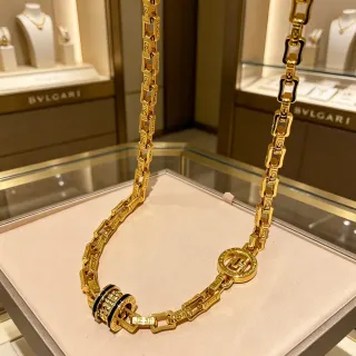 Bvlgari सोने की काली लिंक चेन एनामेल अक्सेंट नेकलैस