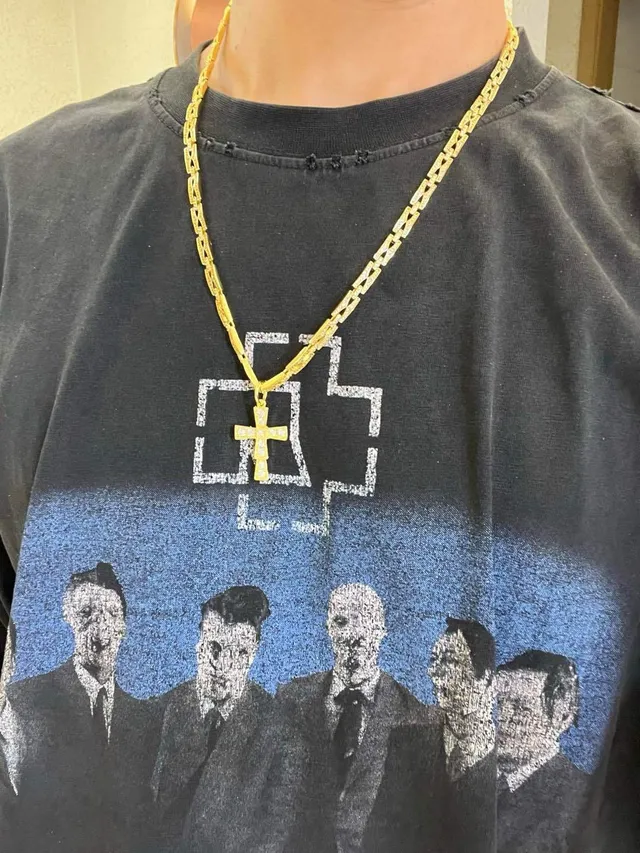 Bvlgari Gold-Tone Pavé-Set Cross Pendant Necklace 5