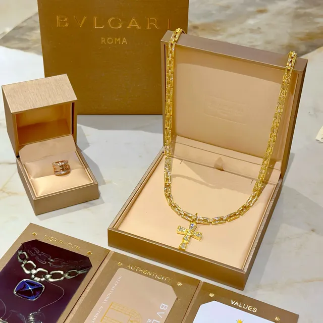 Bvlgari Gold-Tone Pavé-Set Cross Pendant Necklace 9