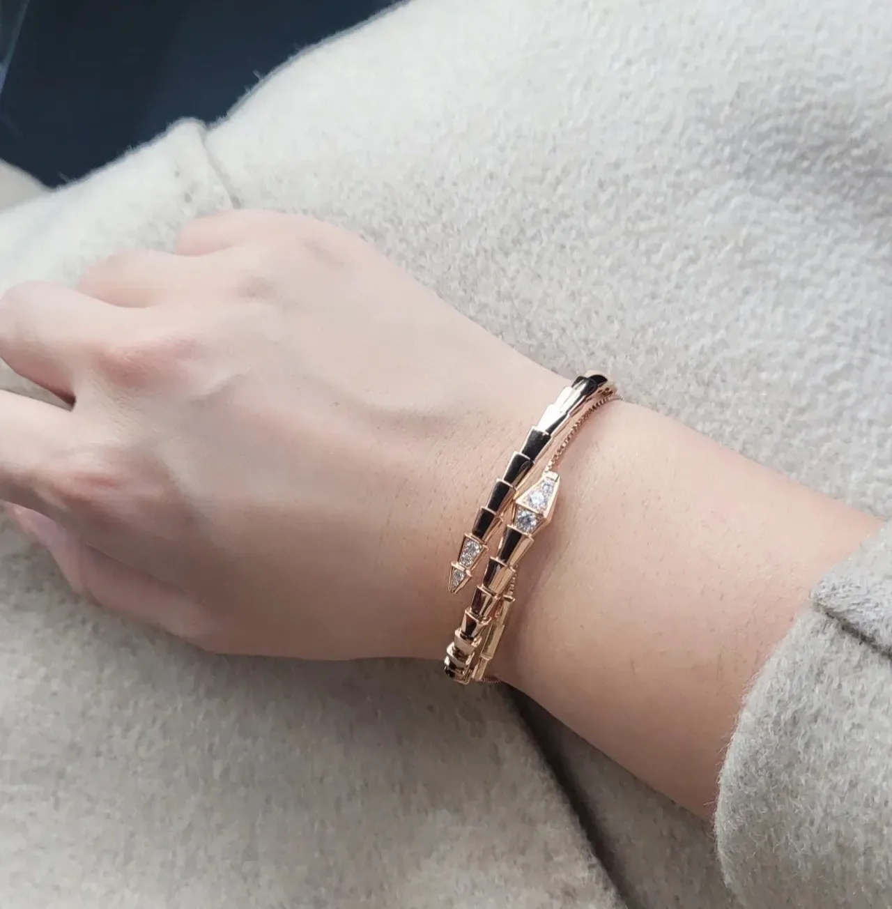 Bvlgari Serpenti Tubogas Pulseras de Oro con Diamantes 8