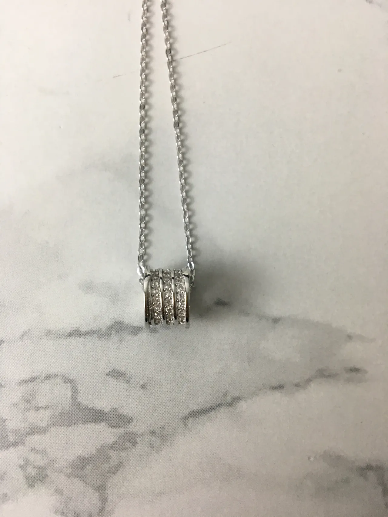 Bvlgari 银金圆柱形多带吊坠 pave-set 宝石项链 2