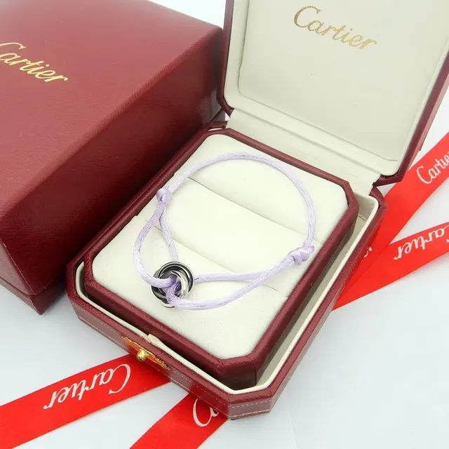 Cartier Juste un Clou pulsera de cordón azul 3