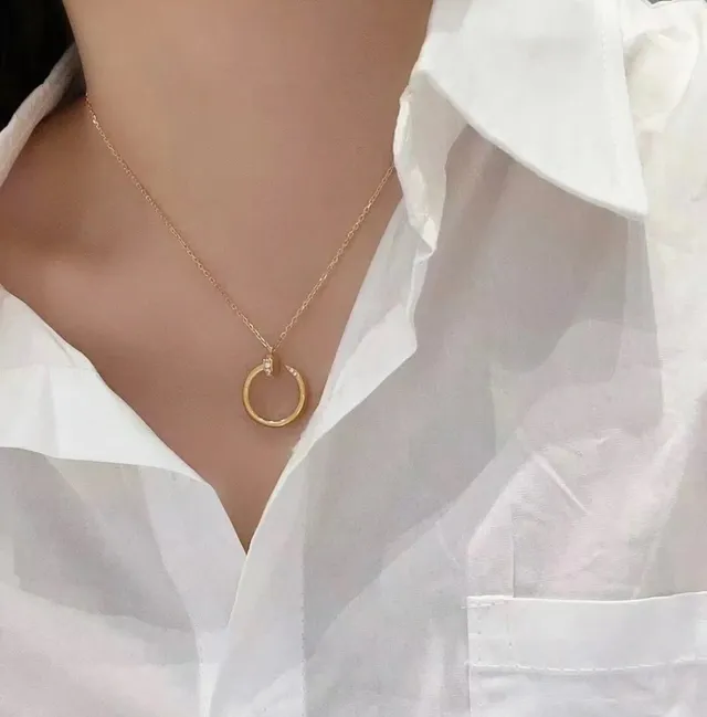 Cartier Juste un Clou قلادة مسمار دائرة مفتوحة 9