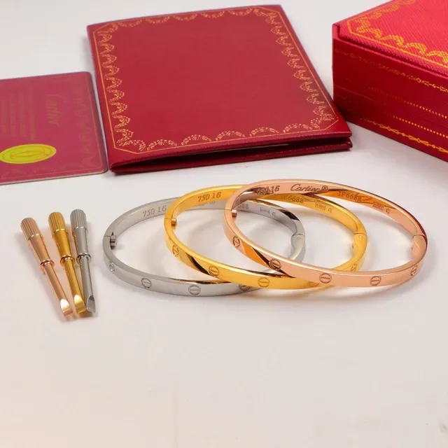 Bracelete Cartier Love Ouro Rosa Ouro Amarelo Prata Metal 6